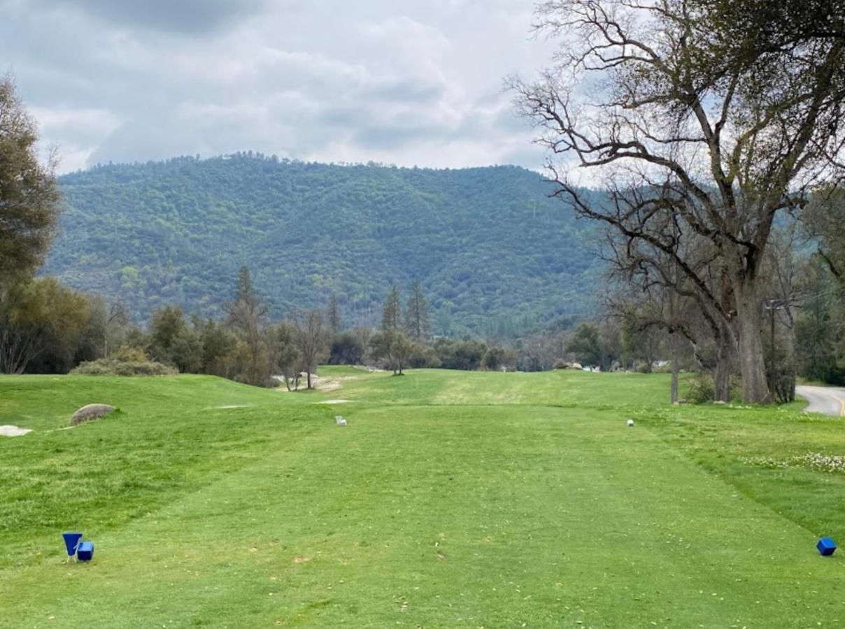 Raymond Haven Ranch Bass Lake Yosemite מראה חיצוני תמונה